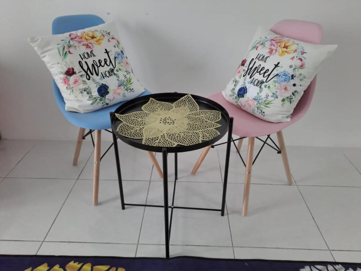 Impiana Homestay Near Putrajaya, Cyberjaya, Musliem Only,Wifi,Netflix Kampung Dengkil Ngoại thất bức ảnh