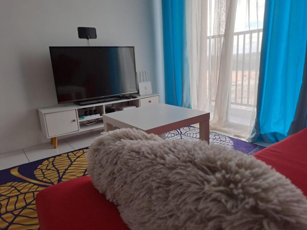 Impiana Homestay Near Putrajaya, Cyberjaya, Musliem Only,Wifi,Netflix Kampung Dengkil Ngoại thất bức ảnh