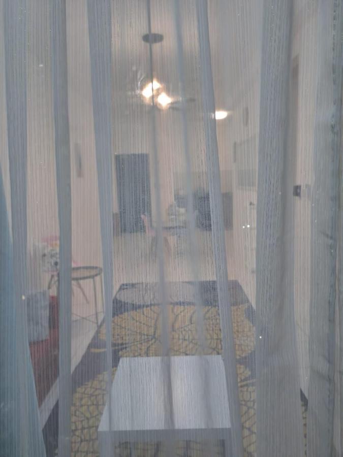 Impiana Homestay Near Putrajaya, Cyberjaya, Musliem Only,Wifi,Netflix Kampung Dengkil Ngoại thất bức ảnh